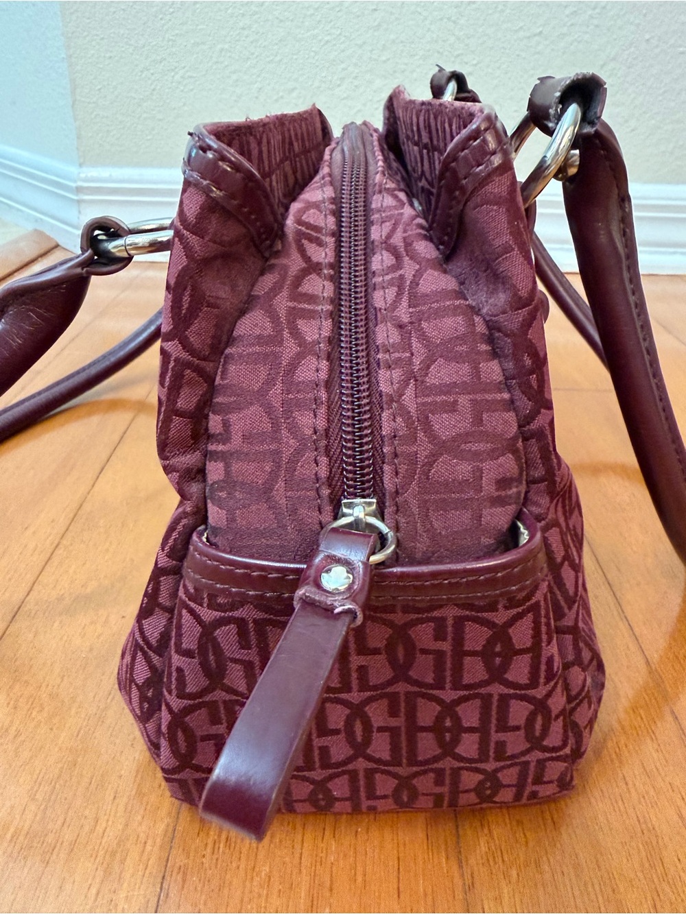 Giani Bernini Burgundy Monogram Tote with Matching Wallet - Picture 5 of 10